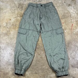 All Saints military Green Lira Trouser
Size: 2 (24” waist)